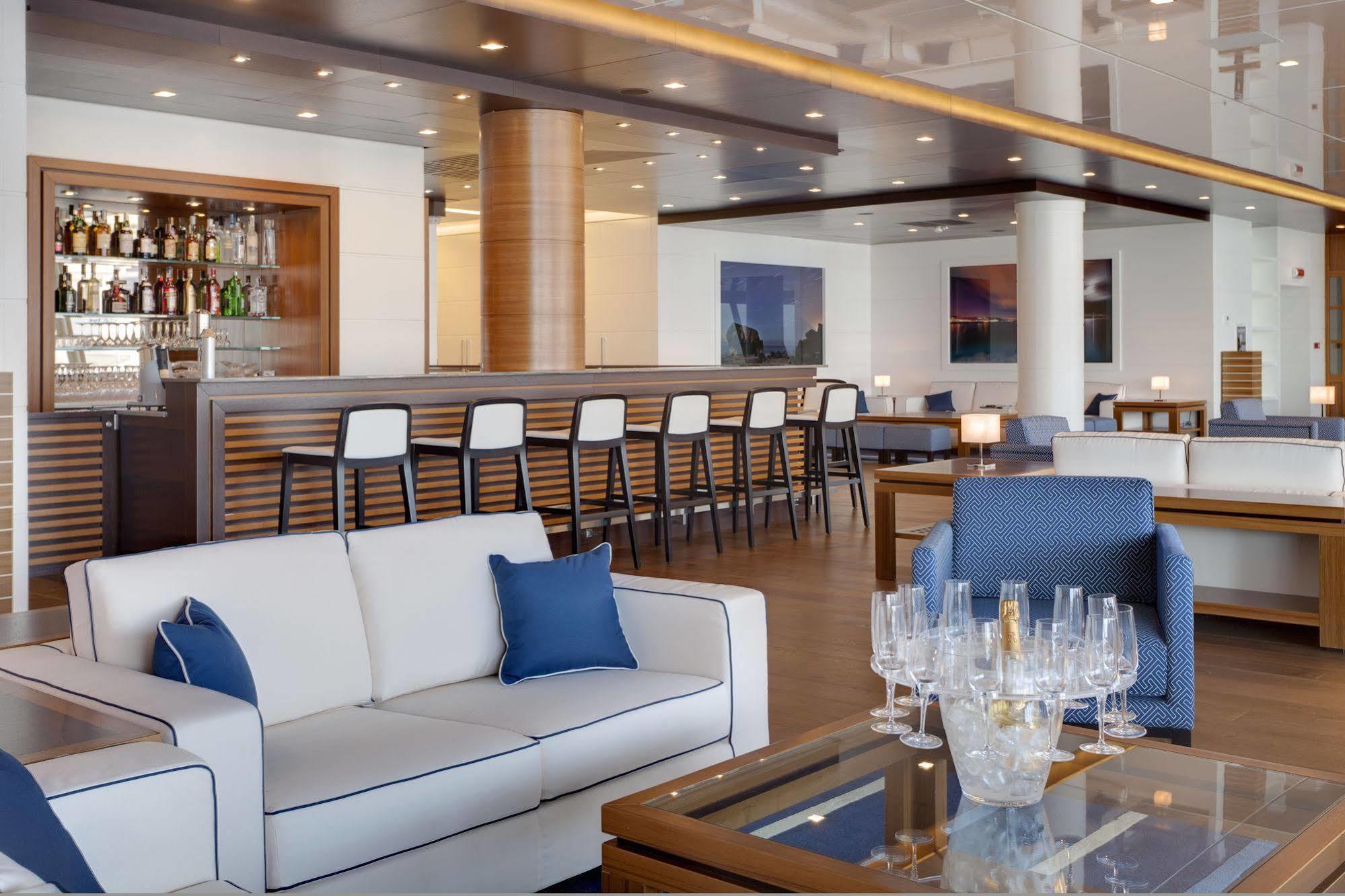 Yacht Club Marina Di Loano Hotel Exterior photo